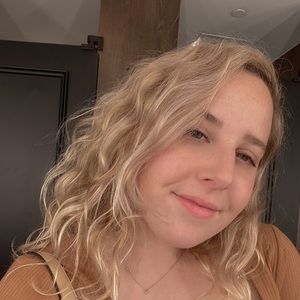 Meet your Posher, Giana